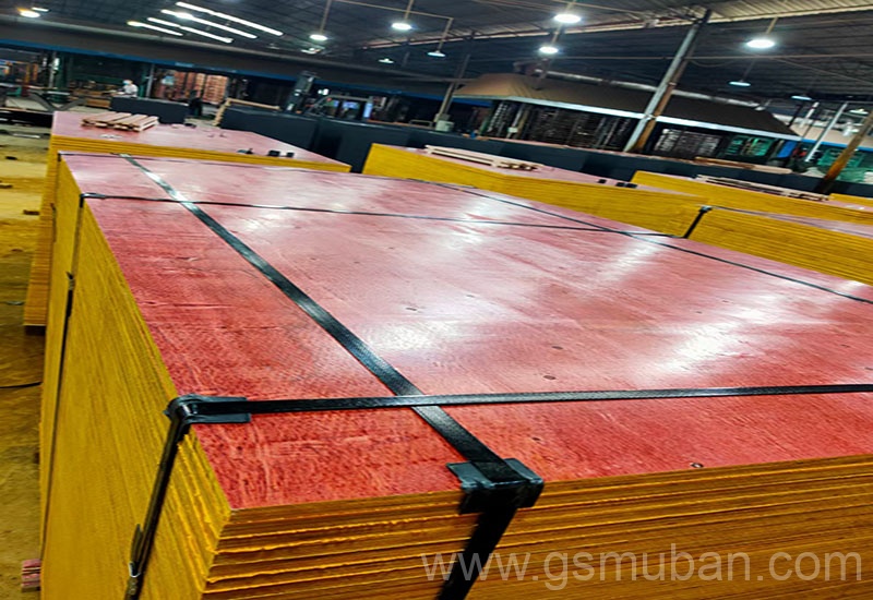 建筑工地模板多少錢一張?貴和便宜有差別 建筑工地模板多少錢一張?貴和便宜有差別