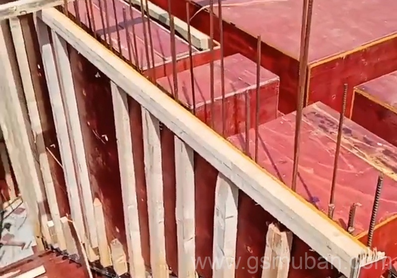 建筑工程中，建筑模板和建筑木方的損耗比是多少？